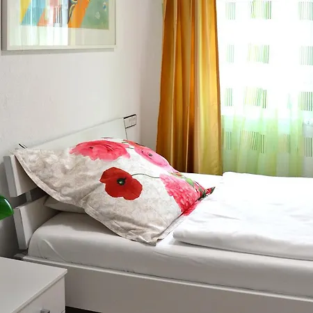 Gino ゲストハウス 3*